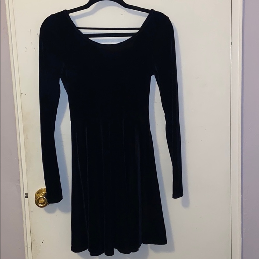 Velour black dress 🖤